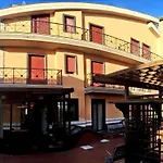 Colonne Otel 3*