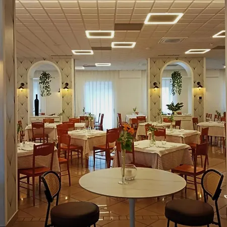 Colonne 3* סן ג'יואבאני רוטונדו