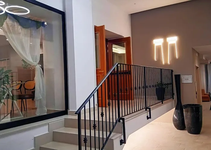 Отель Colonne Сан-Джованни-Ротондо