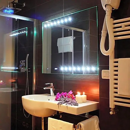 Colonne Hotell 3*