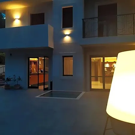 Hotell Colonne 3*