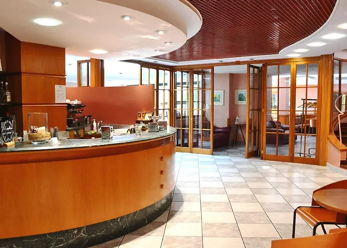 Colonne Hotel 3*